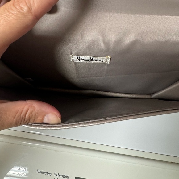 Elegant Neiman Marcus Quilted Clutch - Picture 8 of 8